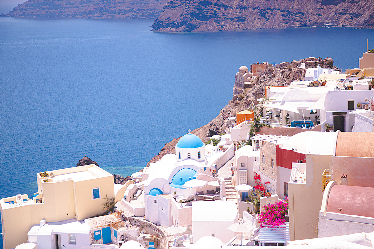 Oia in Santorini Greece, a view of the caldera of Oia, by Anna Myrha, Travel to a fairytale